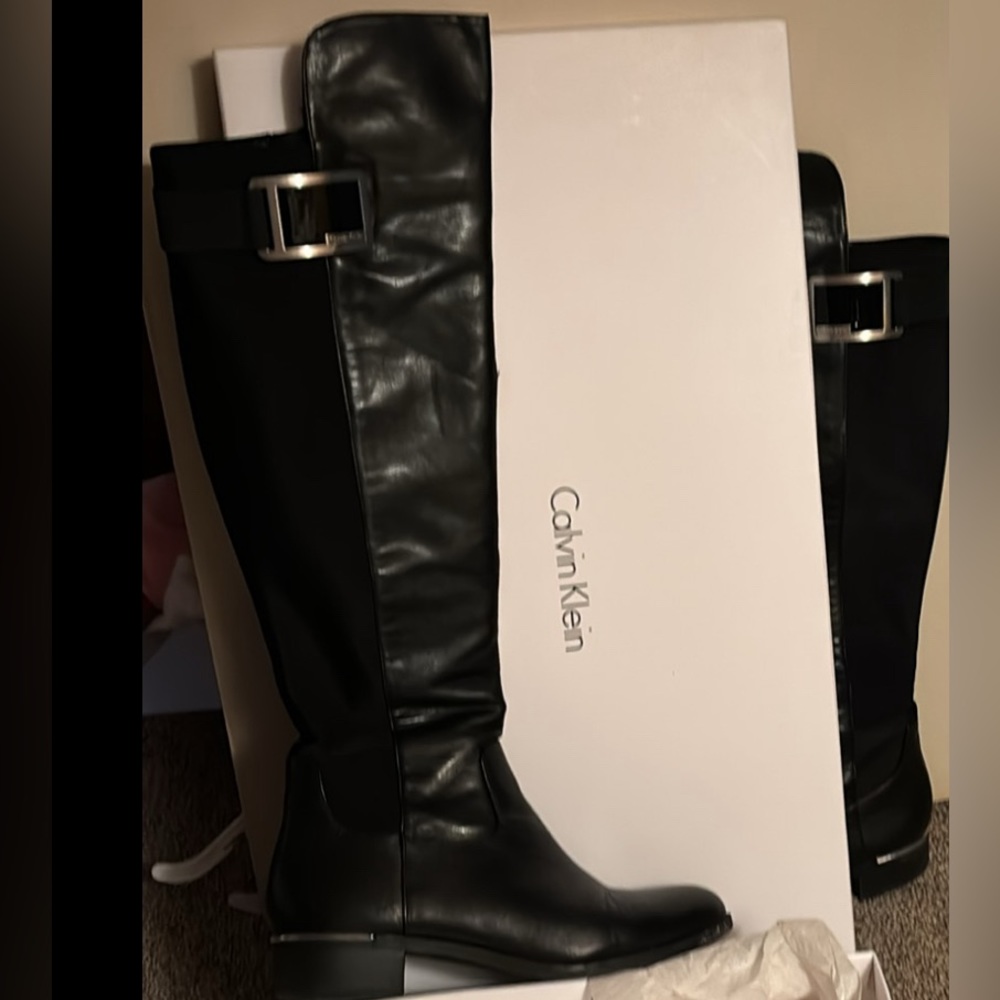 Calvin Klein cow silk neoprene black with chrome size boots pre-loved orin Box
